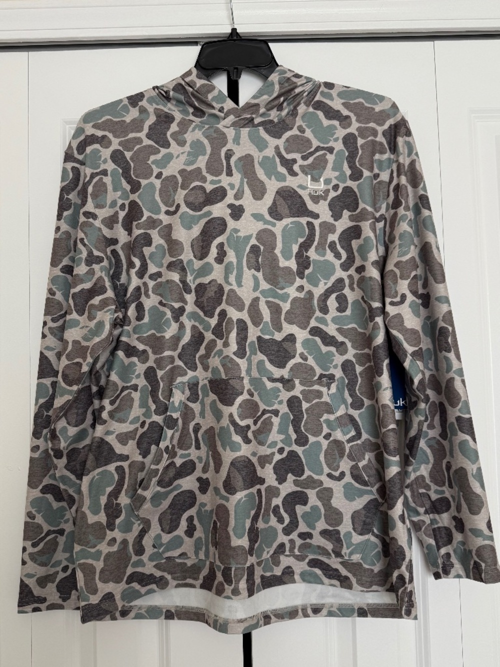 Huk Leeward Lightweight Fleece Hoodie NWT